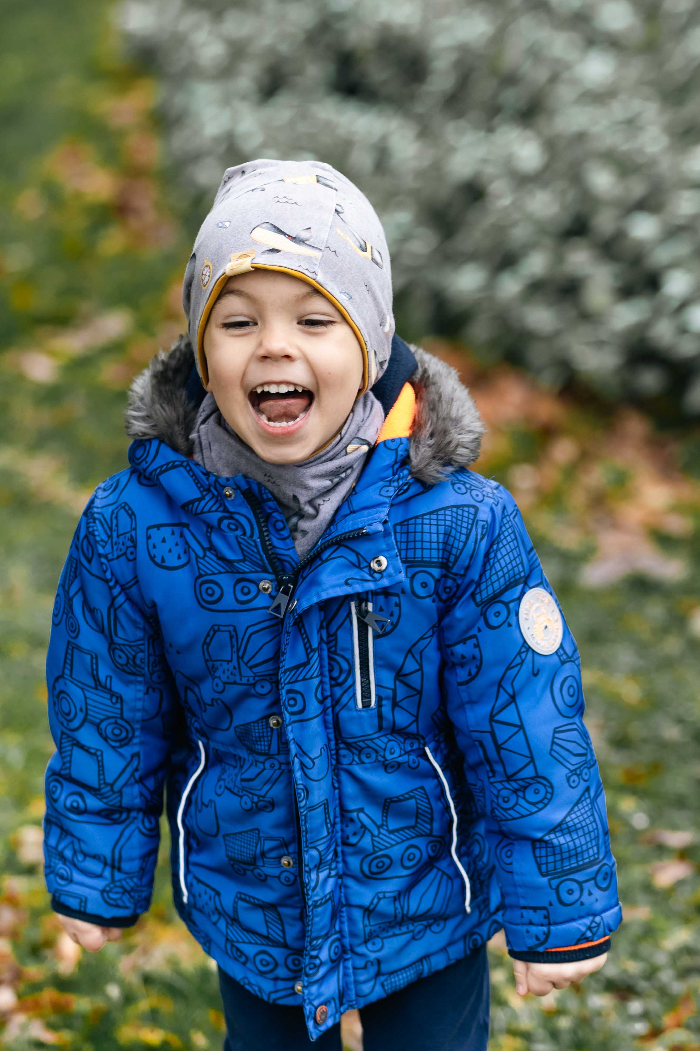 spontán családi pillanat szabadtéren