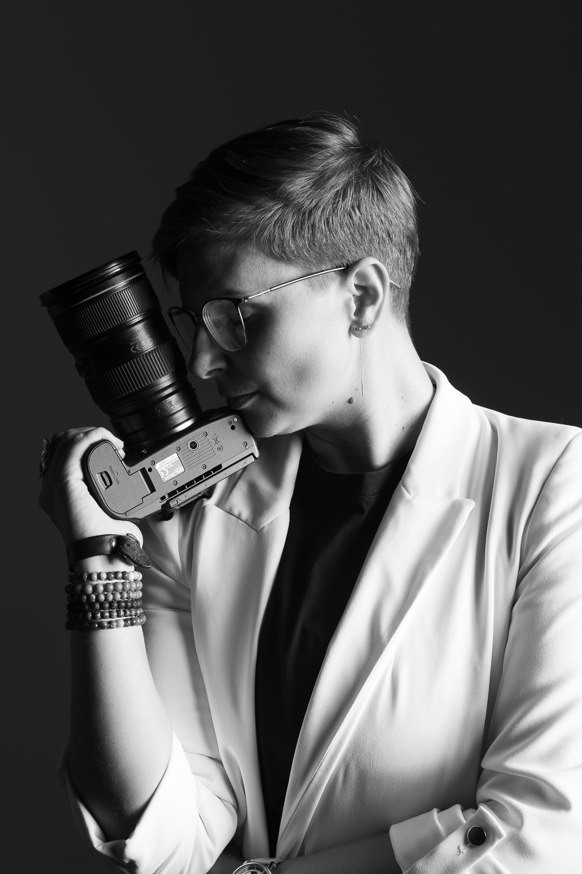 personal branding fotózás elegáns megjelenéssel